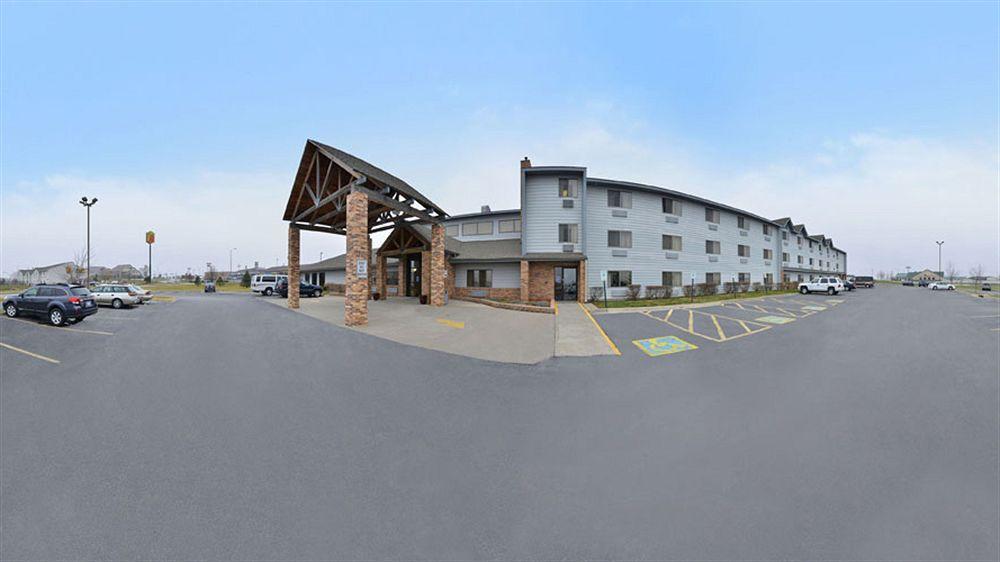 Motel Ramada By Wyndham Platte Kci Airport 2*