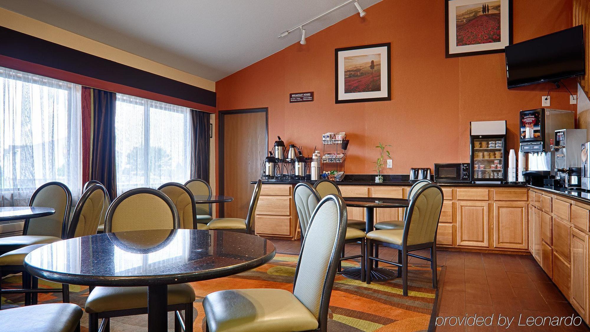 Ramada By Wyndham Platte Kci Airport Motel 2*